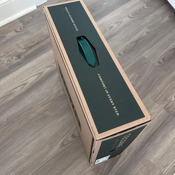 NIB Tecovas Jamie II Chestnut Leather Cowboy Boots with stitching - Picture 14 of 15